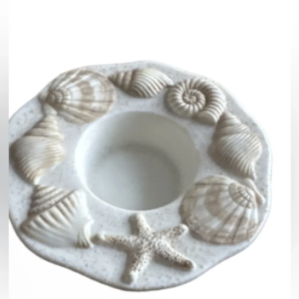 Yankee candle  Seashell Embossed candle  holder